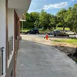 Shevitsa- Ev Wallbox Appartamento Veliko Tărnovo